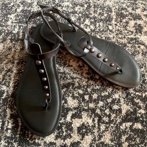 Universal Thread Black Studded Sandals